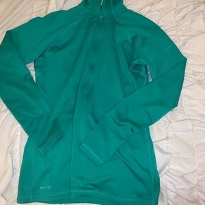 Women’s Nike Dri-Fit Quarter Zip size L